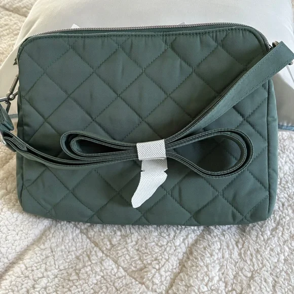 Vera Bradley triple compartment crossbody. NWT - Picture 2 of 7